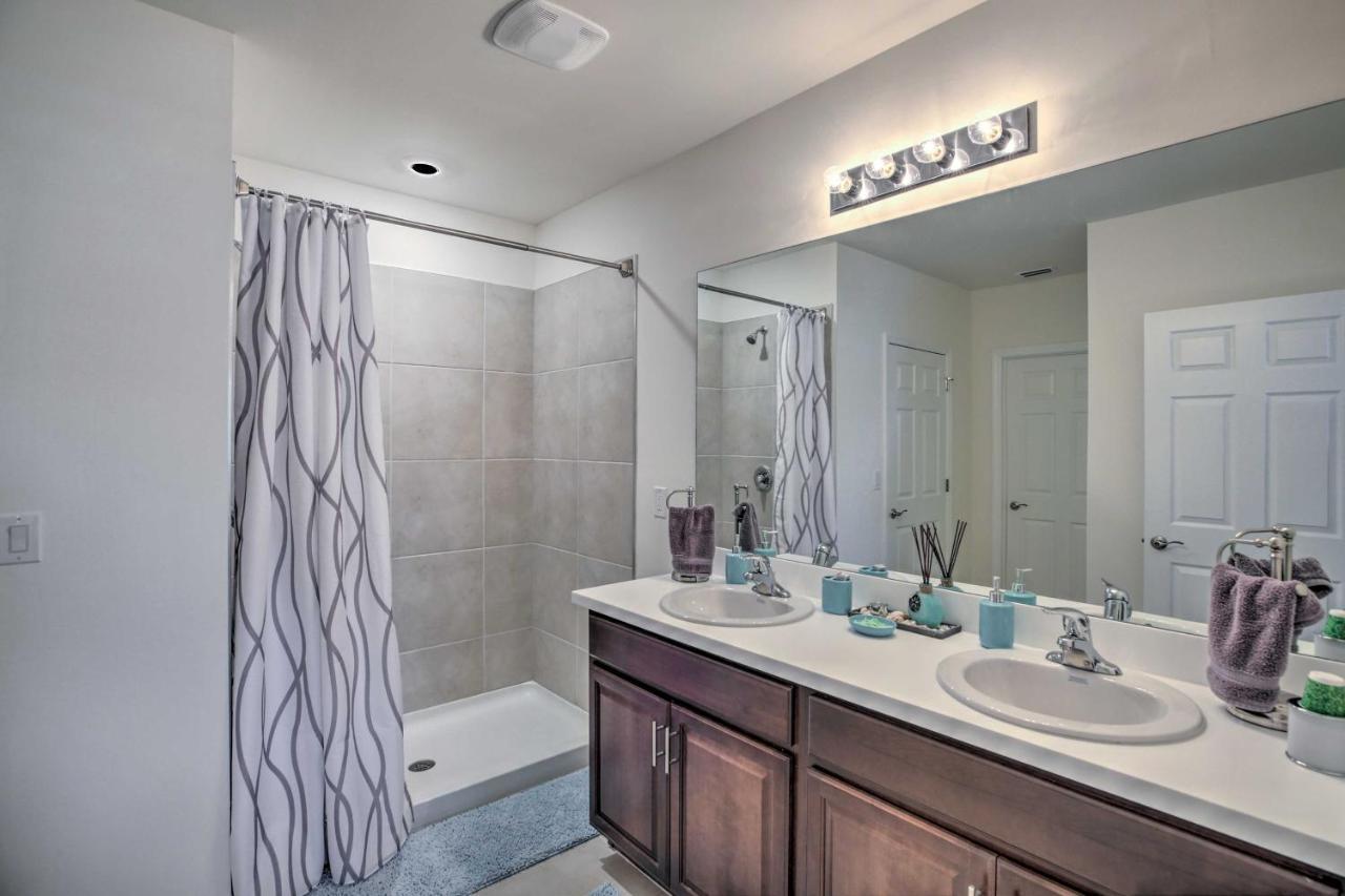 Modern Home With Heated Pool, 3 Mi To Beach Cape Coral Exterior foto